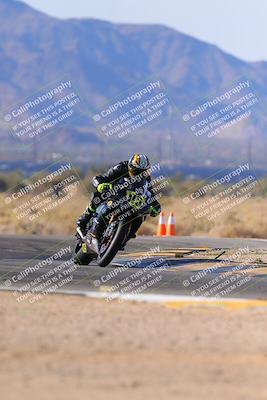 media/Dec-17-2023-CVMA (Sun) [[bf0c04832d]]/Race 2 Amateur Supersport Open/